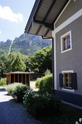 Отель Gästehaus berge  Ашау-Им-Кимгау